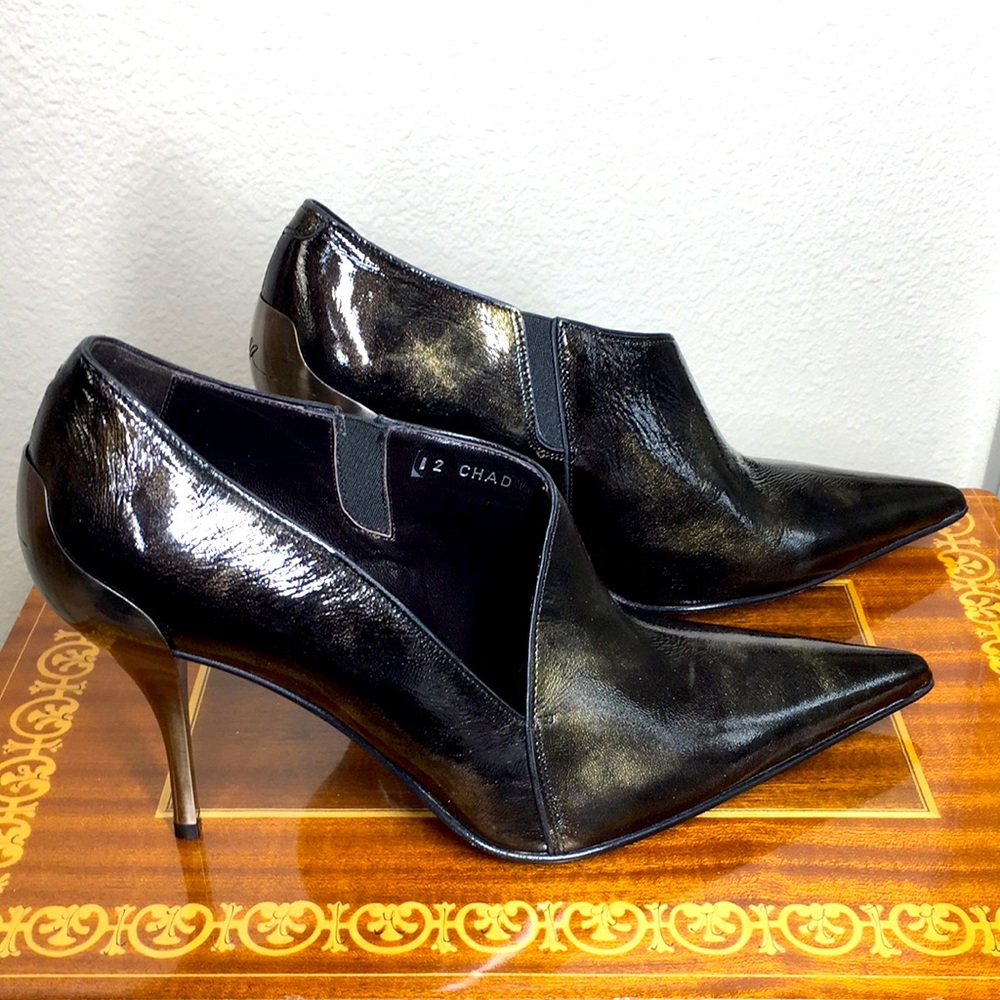 New with Box Donald Pliner 8 Black pewter patent leather silver heels pumps